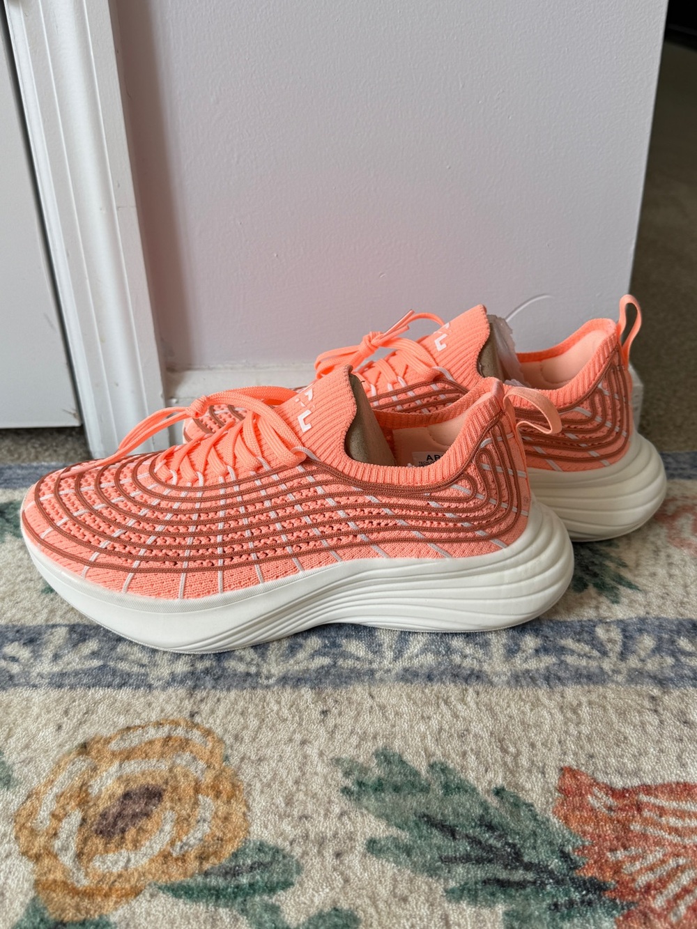 APL TechLoom Zipline Neon Peach Terracotta Ivory Sneakers | Women’s 7 - Picture 3 of 6